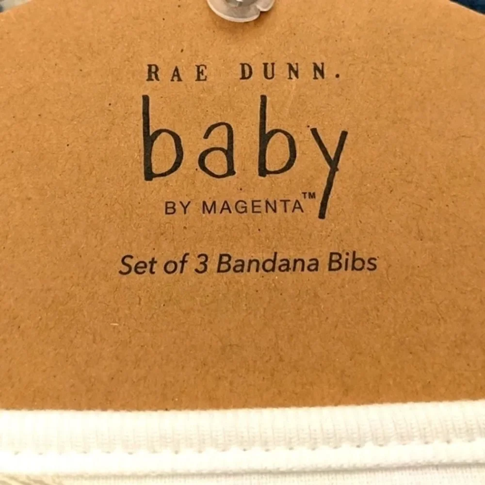 Rae Dunn Baby bibs pack of 3 Daddy's Little Valentine love bandit